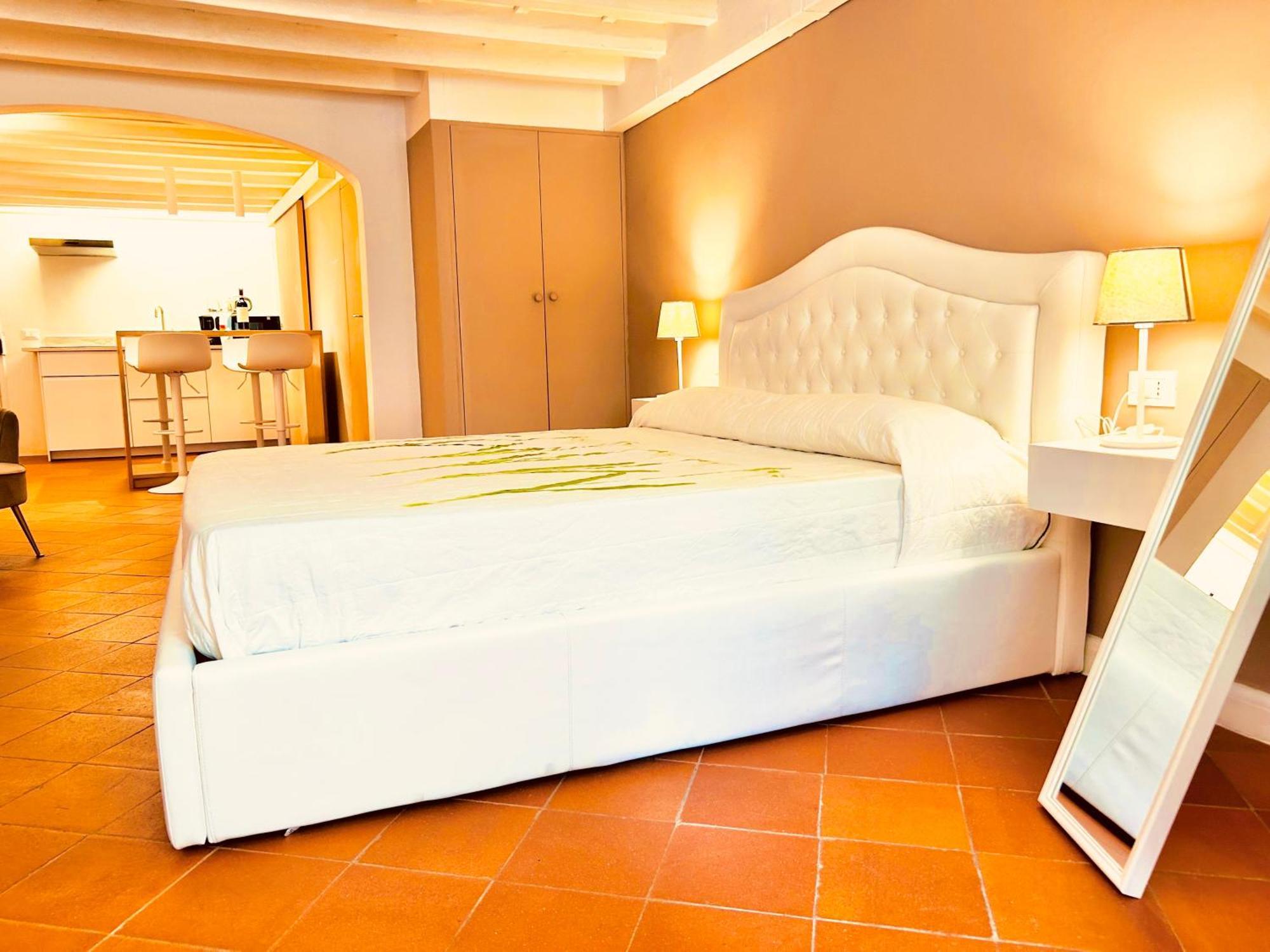 Amazing Apartment In Piazza Santa Croce Firenze Exterior photo